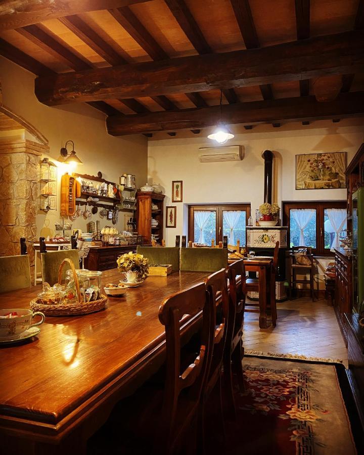 La Locanda Del Tevere 피아노로마노 외부 사진